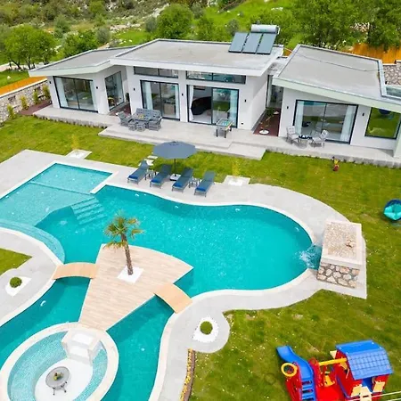 Ultra Lueks Tatil Villasi Kaş