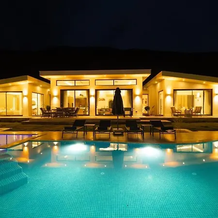 Ξενοδοχείο Ultra Lueks Tatil Villasi Κας